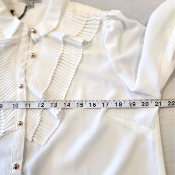 NWT Haute Monde Women's White Ruffled Sheer Button Front Blouse Shirt Top, sz LG - Picture 8 of 12